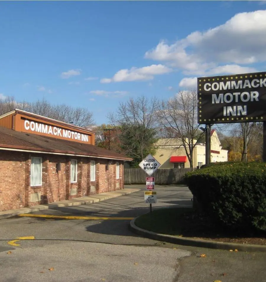 Beautifully designed Commack Motor Inn.