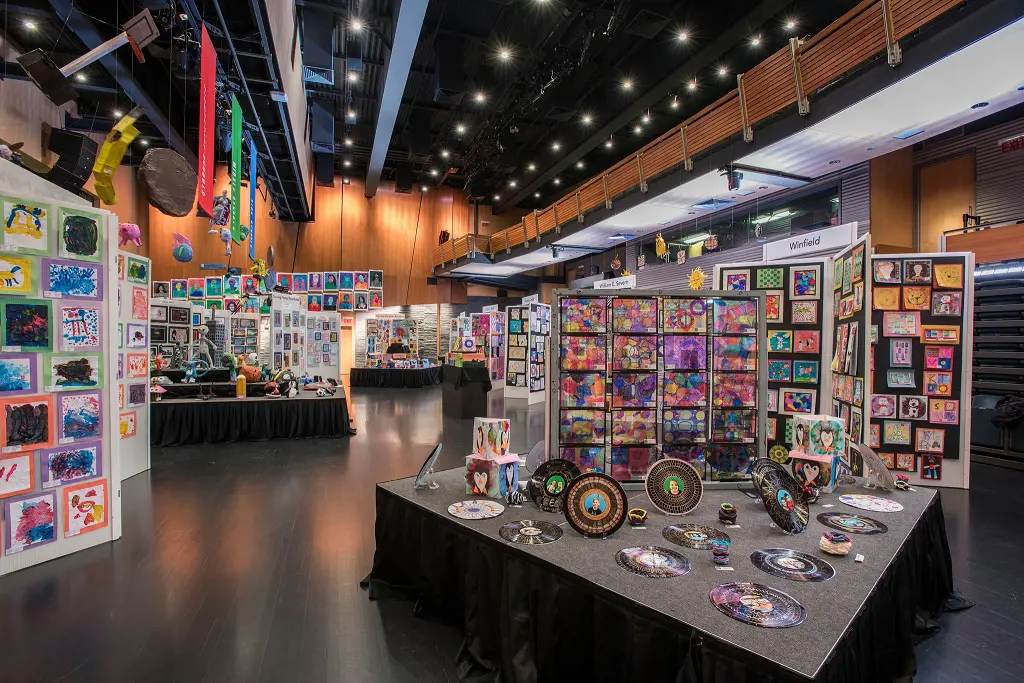Student Art Show Exhibition was held on May 17 to 19 at The Corning Museum of Glass.