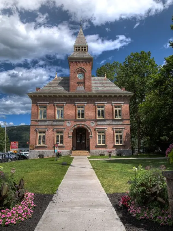 Lake George Historical Association and Museum in the Southern Adirondacks