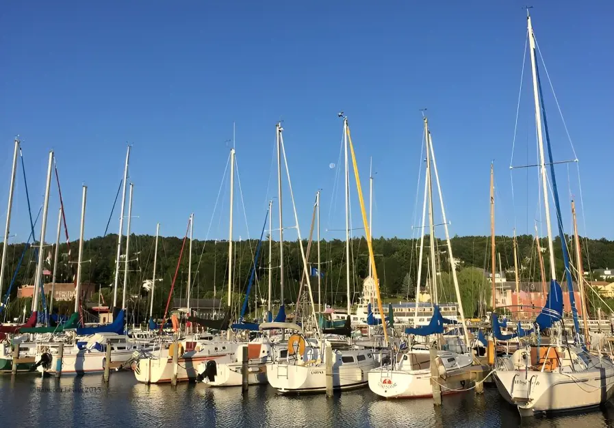 Experience a fun day in the waterside with a boat tour 