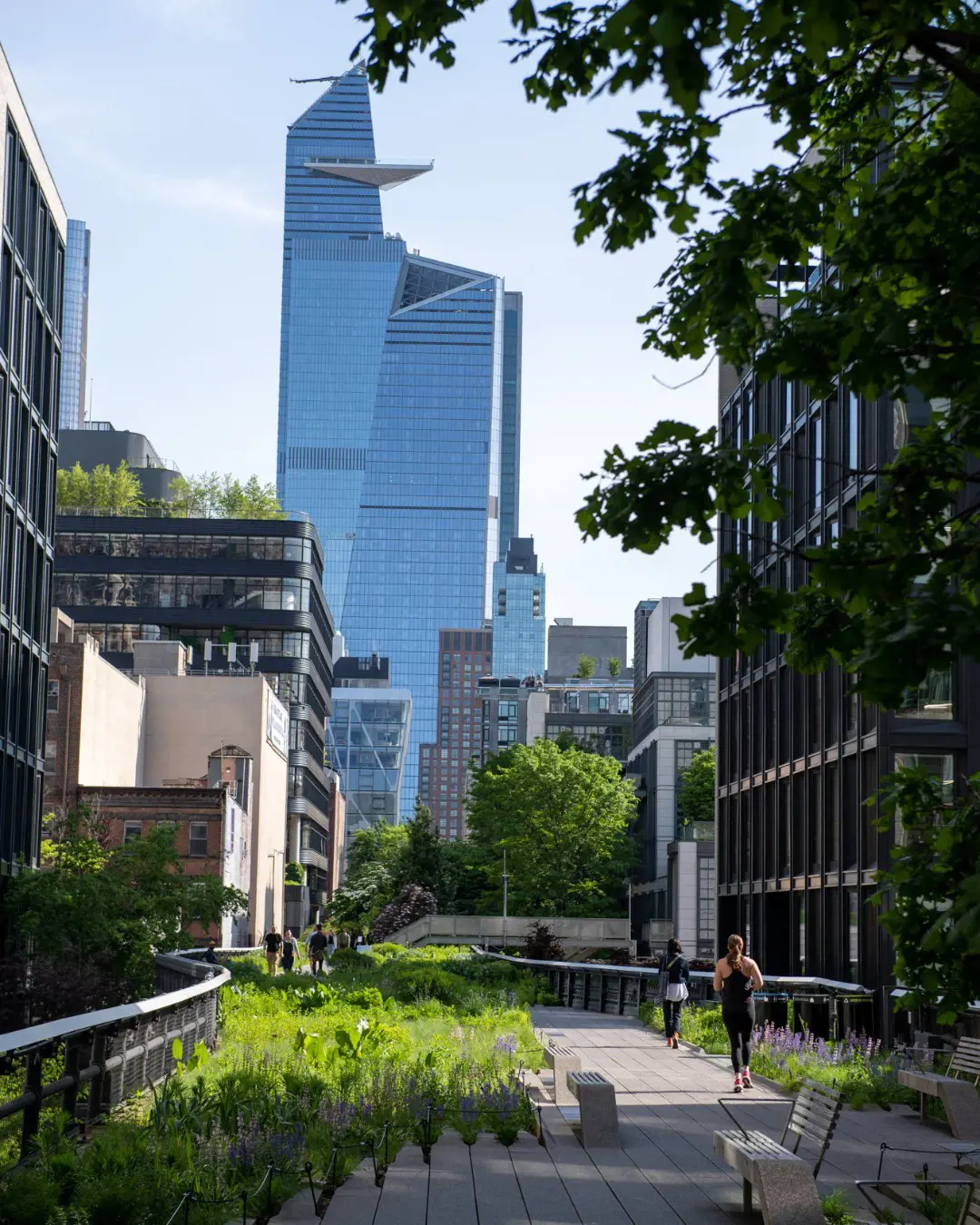 Gorgeous view from the High Line at 18th Street (photo by @timothyschenck)