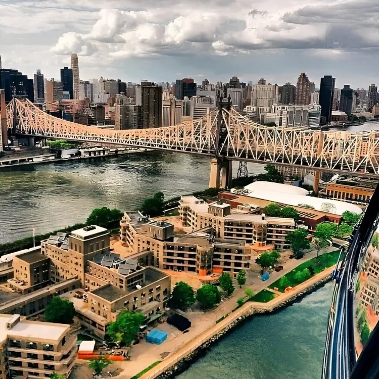 Image of Roosevelt Island Racquet Club (photo by @mc_gutty)