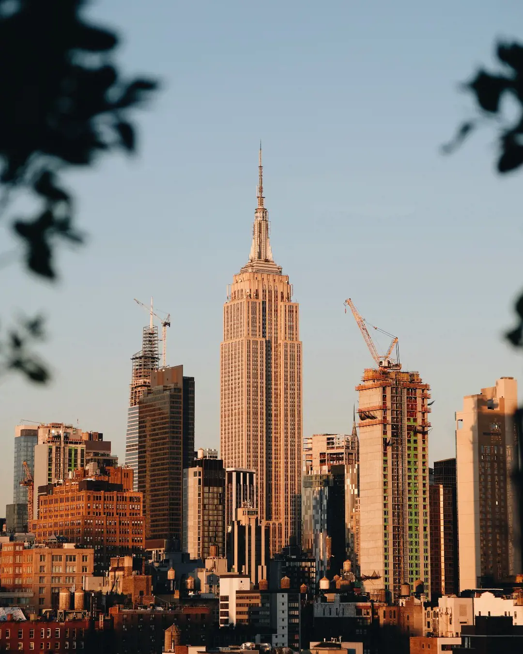 Iconic Manhattan skyline picture taken from the Murray Hill Manor rooftop
