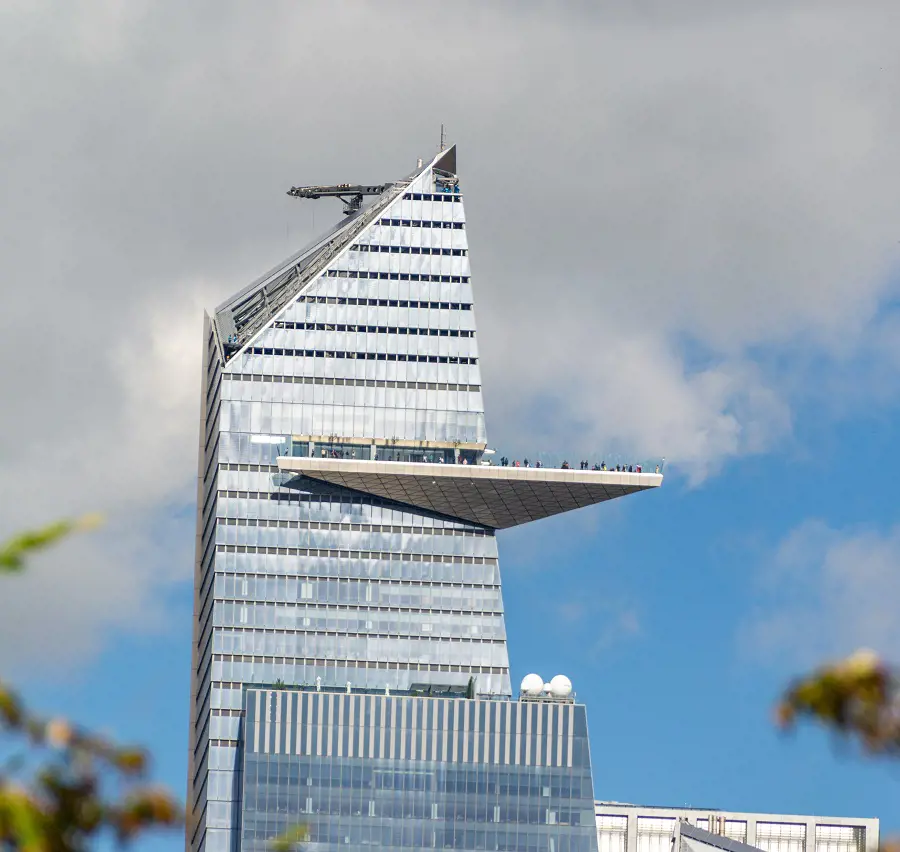 The Edge also has an outdoor space to enjoy a full 360-degree view. (Photo By: David Vives)