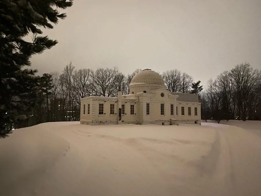 Fuertes Observatory during the winters.