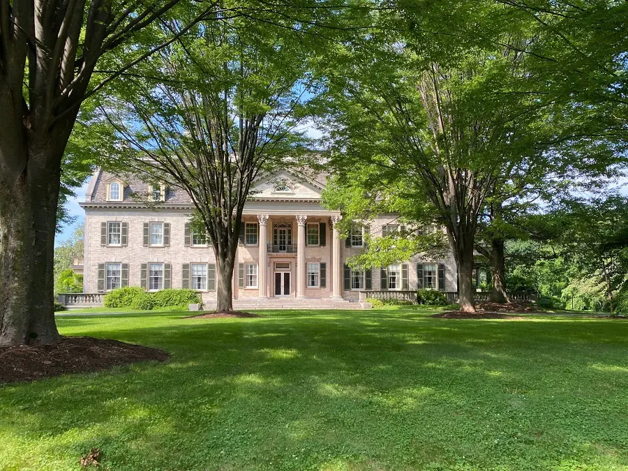 The exterior of George Eastman House.